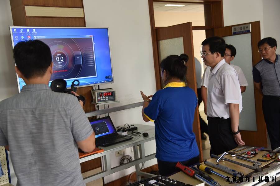 張海波來威力工具集團調研工作(圖2)