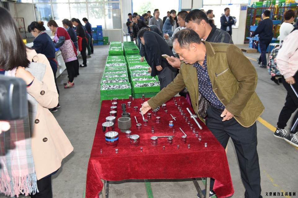 “精誠(chéng)合作，共創(chuàng)輝煌”威力工具第六屆全國(guó)優(yōu)秀經(jīng)銷商大會(huì)圓滿落幕(圖21)