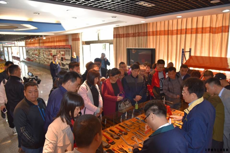 “精誠(chéng)合作，共創(chuàng)輝煌”威力工具第六屆全國(guó)優(yōu)秀經(jīng)銷商大會(huì)圓滿落幕(圖28)