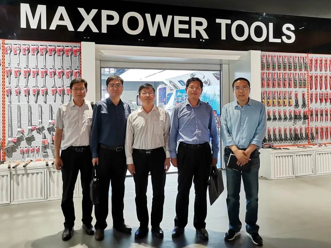 精準(zhǔn)服務(wù)下基層丨助力企業(yè)穩(wěn)發(fā)展(圖7) 精準(zhǔn)服務(wù)下基層丨助力企業(yè)穩(wěn)發(fā)展(圖7)