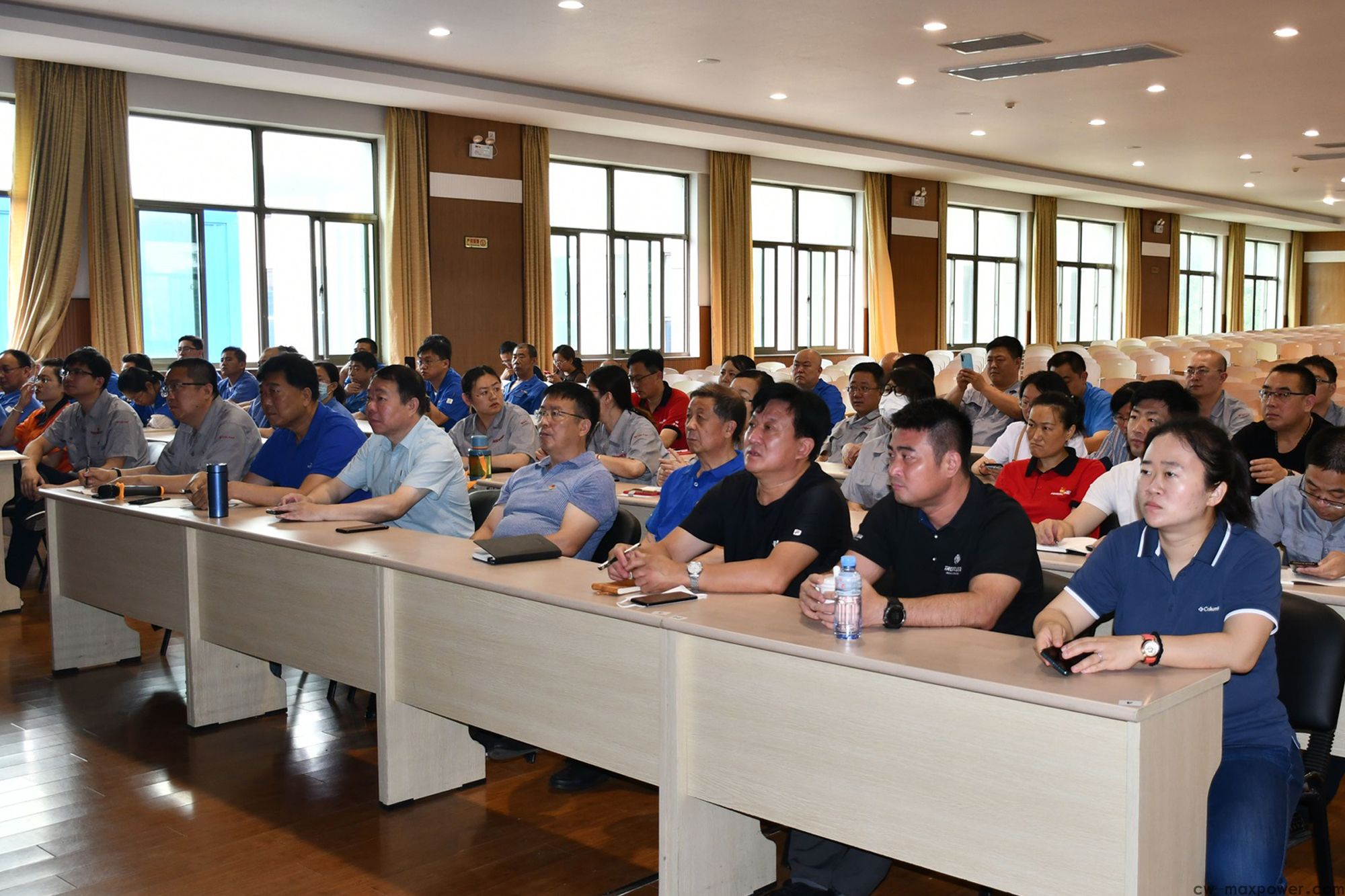 百年潮起共讀史 砥礪奮進(jìn)新征程(圖5) 百年潮起共讀史 砥礪奮進(jìn)新征程(圖5)